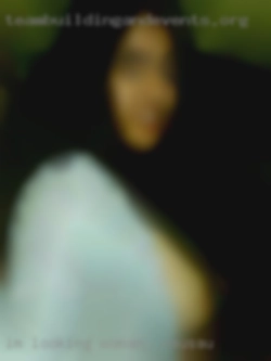 Im looking for a bi-bicurious woman in Wausau man.
